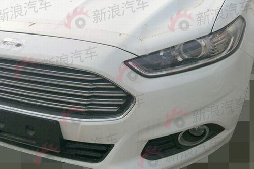 上海车展发布 新蒙迪欧致胜低配版被偷拍插图1 上海车展发布 新蒙迪欧致胜低配版被偷拍