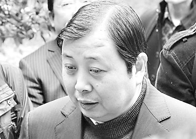 前国务院副总理回良玉送花圈悼念吴仁宝